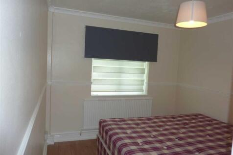 The Weymarks, Weir Hall Road, London photo 3