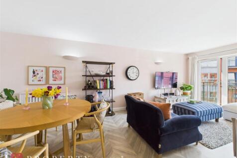 CAM05016G0-PR0058-ST