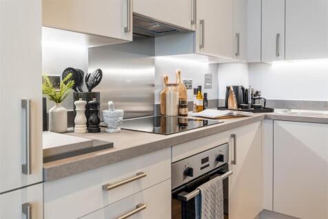 Boulevard Show Apartment-20.jpg