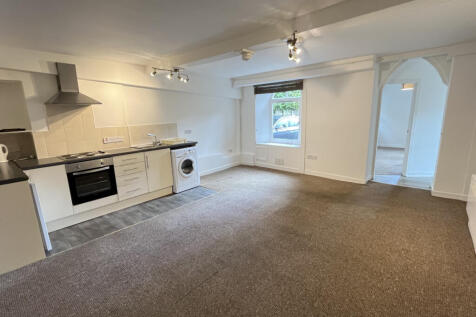 Open Plan Lounge/Kitchen