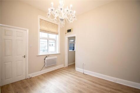 Banks Road, West Kirby, Wirral photo 5