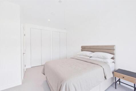 Delamarre House, Brent Cross | London NW2 photo 3