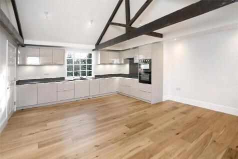 Kitchen/Living Space