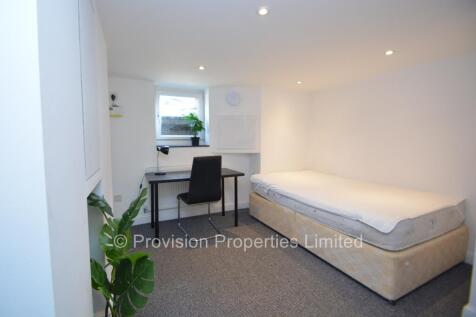 Royal Park Road, Hyde Leeds, LS6 photo 5