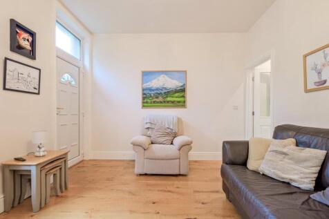 Essie Terrace, Barnoldswick, Lancashire, BB18 photo 4
