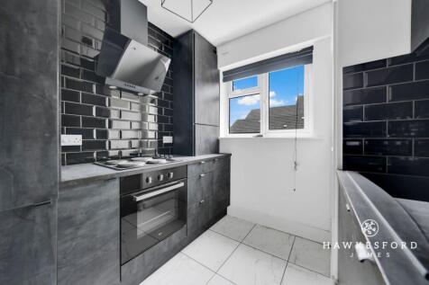 Hollybank Hill, Sittingbourne - Kitchen