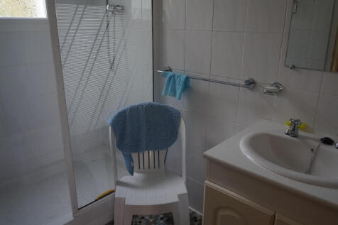 shower room bungalow