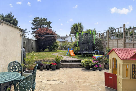 Enclosed Rear Garden