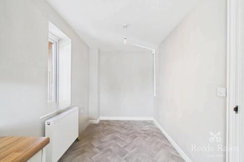 Croft House Way, Bolsover, Chesterfield, Derbyshire, S44 photo 4