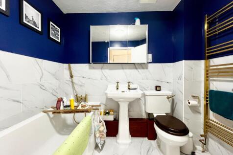 Hotwells, Pooles Wharf Court, BS8 photo 3