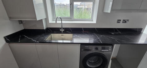 Russell Road, Tilbury RM18 photo 5