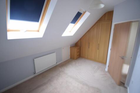 Olivia Close, Corfe Mullen, Wimborne photo 4
