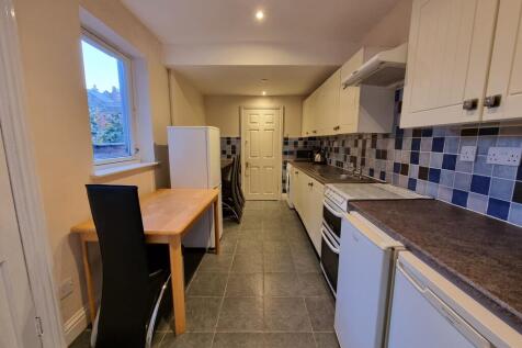 24 Aylesford Street, Leamington Spa photo 2