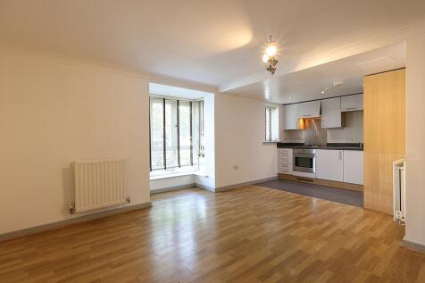 Open Plan Living Room - Kitchen