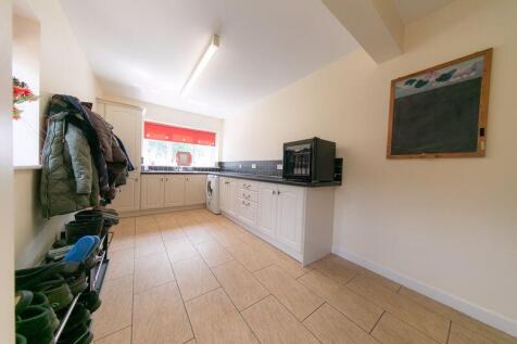 Utilities &amp; boot room