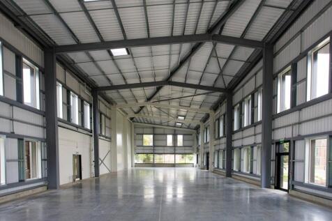 Zeta-warehouse internal 2.jpg