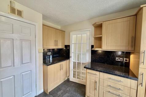 Weaver Avenue, Newton Mearns, East Renfrewshire photo 5