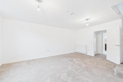 Gainsford Court, Radcliffe Road, Hitchin photo 3
