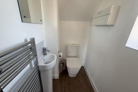 Trones Wood Lane, Widnes, WA8 5EL photo 4