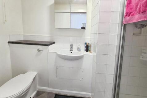 Reedmace Close, Waterlooville, Hampshire, PO7 photo 4