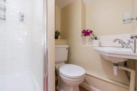 3 city bank road - kitchen