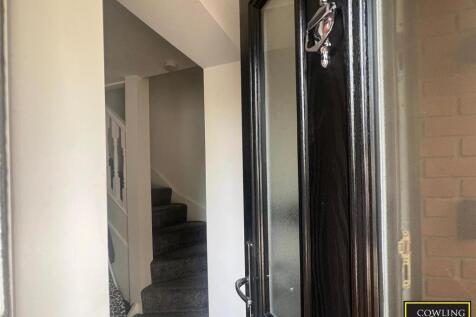 Hallway/Entrance