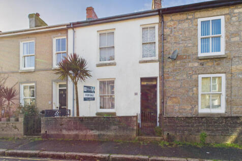 2 Bedroom Mid Terraced House for Sale
