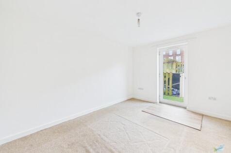 CAM03111G0-PR0424...