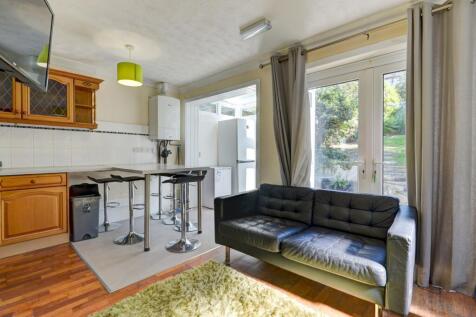7-bed house on Nyetimber Hill, Brighton, BN2, £498/mo