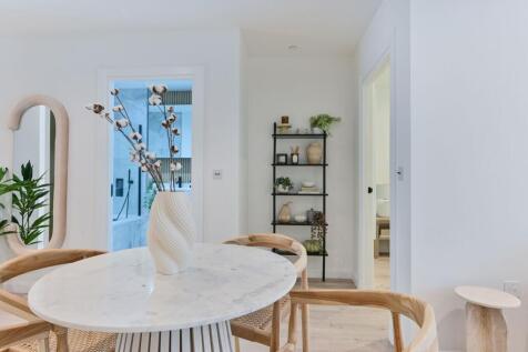Wandle Place, Earlsfield, Wimbledon, SW18 photo 5