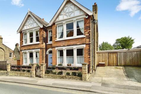 St Margarets Street