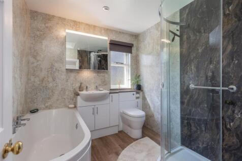 Sevenfields Farm House Bedroom 1-2.jpg