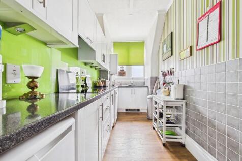 ba9935af-CAM01085...