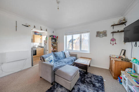 1383877-9-69301bd...