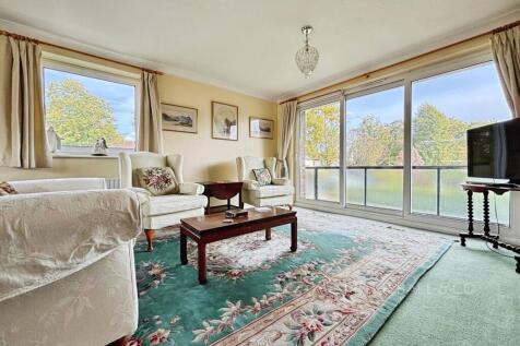Living Dining Room