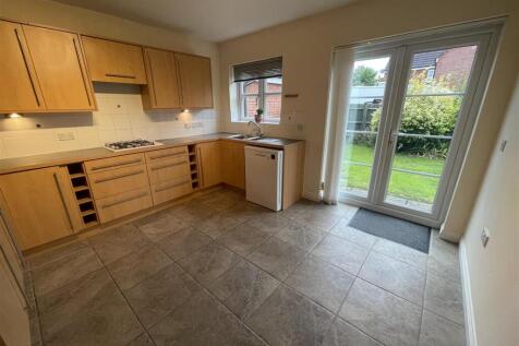Park Road, Melksham photo 2