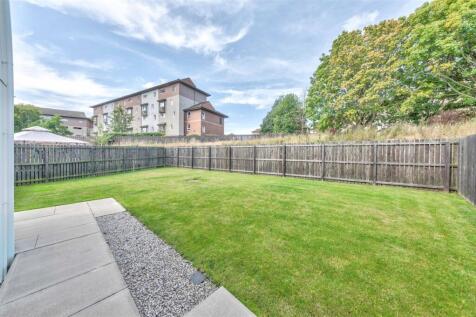 12 Greenfield Crescent Dundee-14.JPG