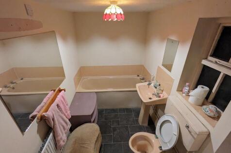 bathroom - 3