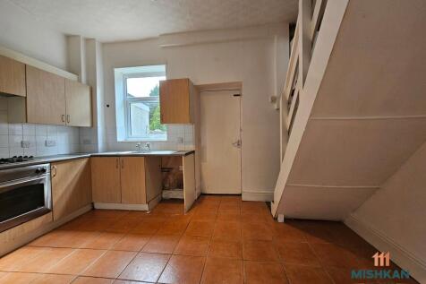 Herbert Street, Oldham photo 5
