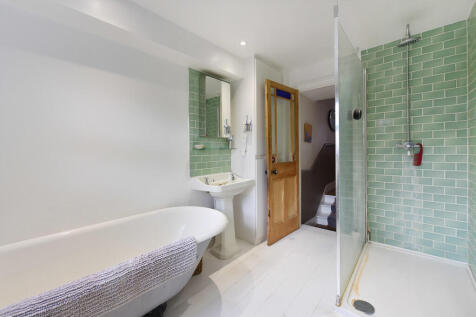 27 Southborough r...