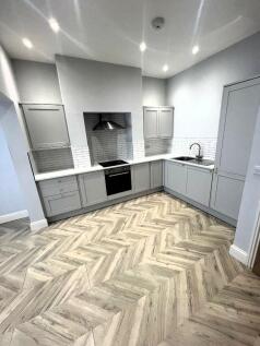 Flat 2b, Bersham Road, Wrexham, Wrexham (County of), LL13 photo 3