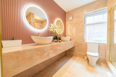 Award-winning Media team on EVERY Listing_14