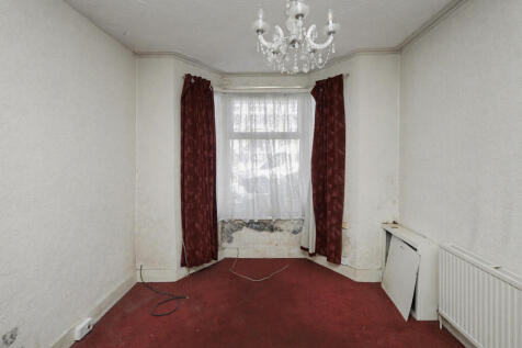 31 Garfield Road, Enfield, London, EN3 4RP