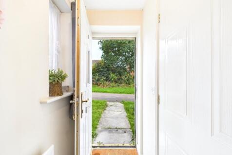 CAM02023G0-PR0173-STILL018