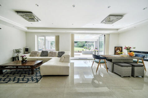 1426062-12-69bd4e...