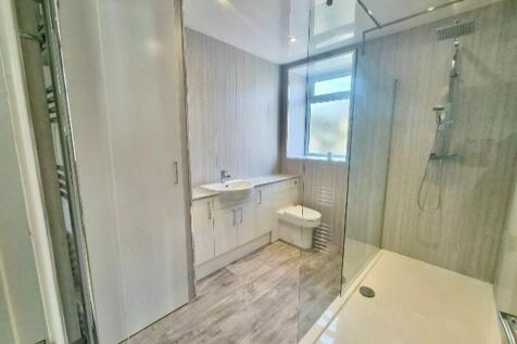 Flat C, 58 Storey Square, Barrow-In-Furness photo 3