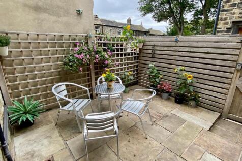 shared patio garden to rear - shared with 1 sharp 