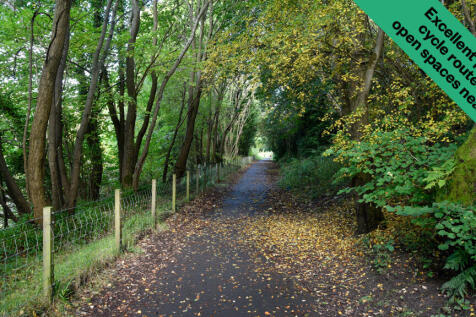 belwood oaks, penicuik