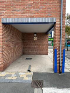 Commercial Development to rent Image 12