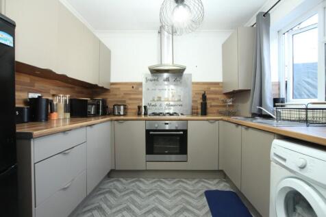 Kingshill Avenue, Kenton photo 5
